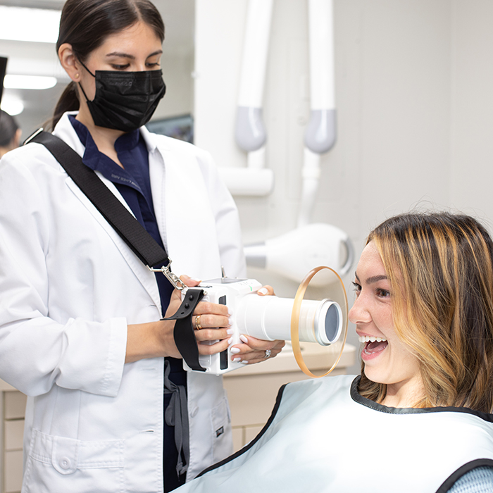 XTG Mini-S Handheld X-ray unit product image