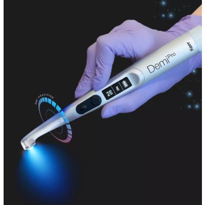 Demi™ Pro Curing Light